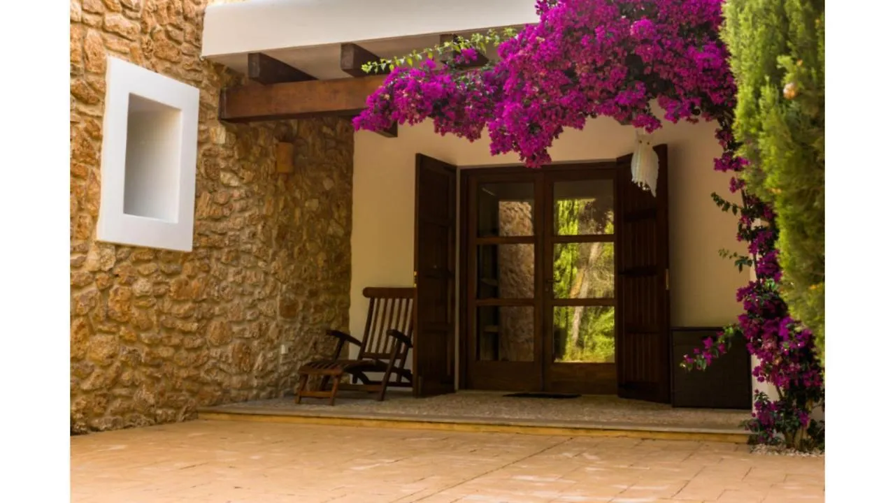 Villa Tegui Is A Luxury Villa Close To San Rafael And 10 Min Drive To Ibiza Town And San Antonio San Rafael De Sa Creu