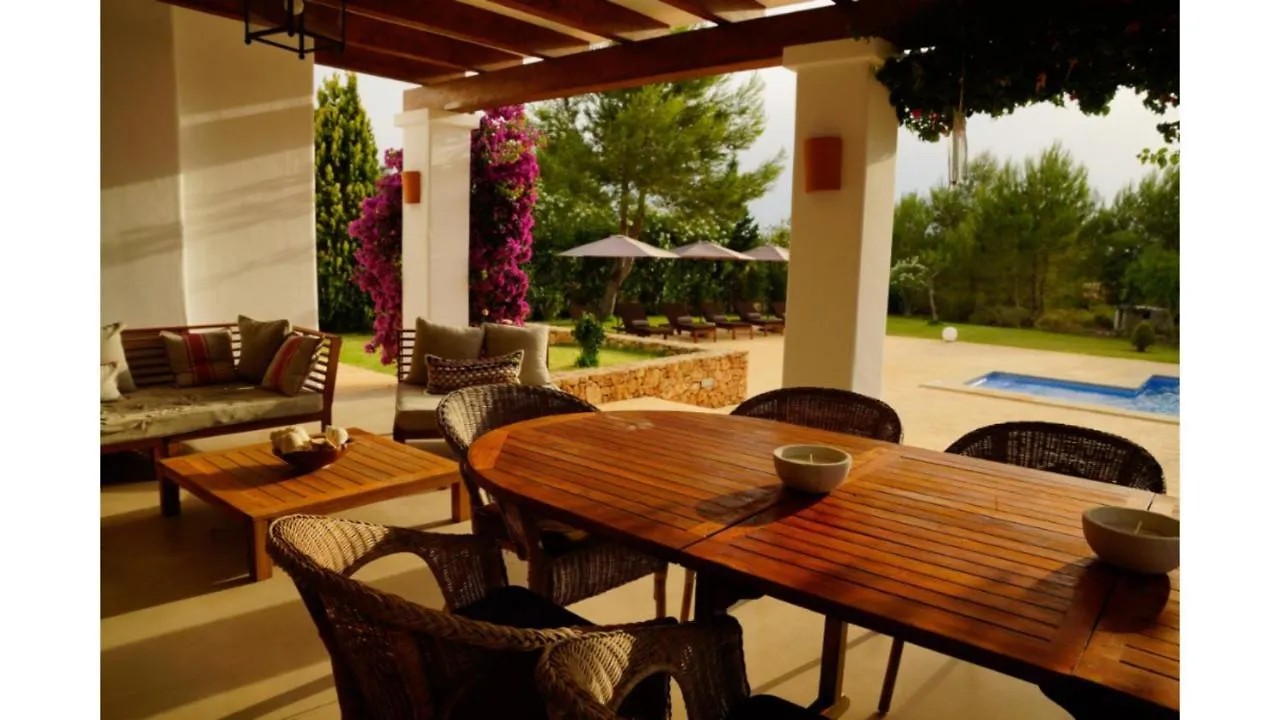Villa Tegui Is A Luxury Villa Close To San Rafael And 10 Min Drive To Ibiza Town And San Antonio San Rafael De Sa Creu